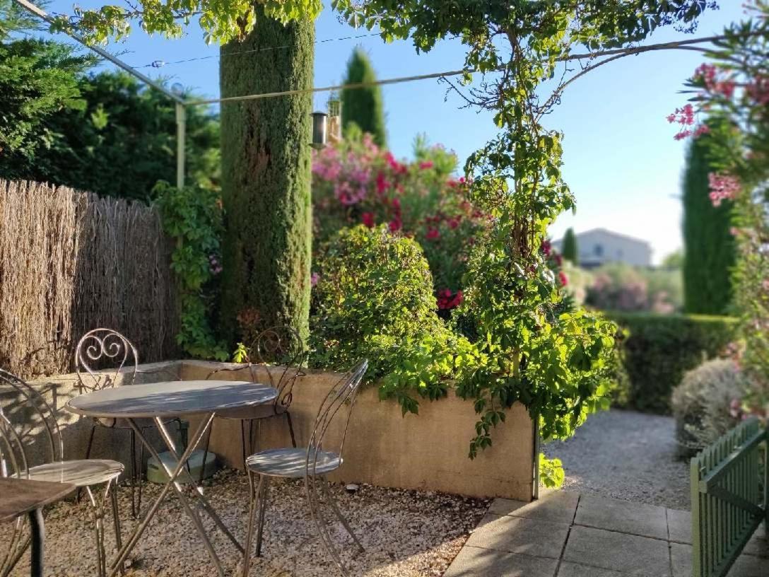 Un Gite En Provence - Les Jardins De Fontanille Saint-Rémy-de-Provence Buitenkant foto
